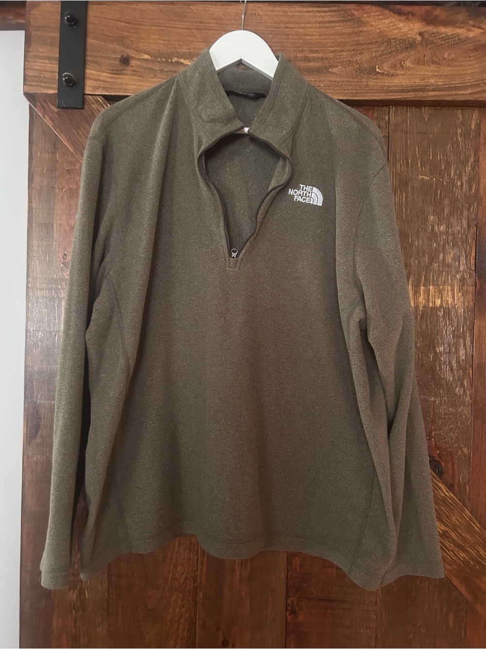 The North Face Men's Olive Green Half-Zip Fleece Pullover